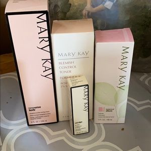 Mary Kay facial kit